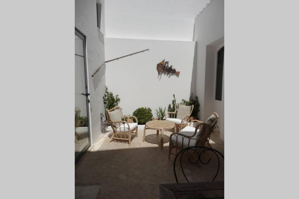 Ti Antonieta Villa ตาวิรา ภายนอก รูปภาพ