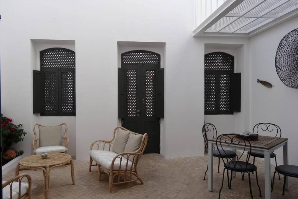 Ti Antonieta Villa ตาวิรา ภายนอก รูปภาพ
